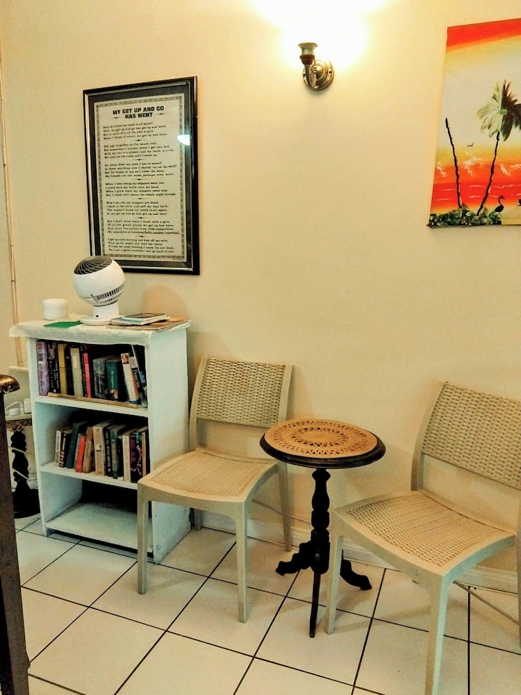 Dalley's Cozy Apartments