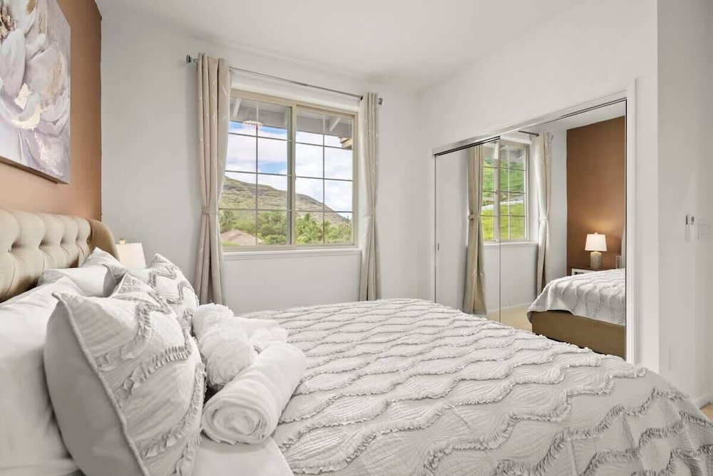 @ML Ocean View, Golf, Gazebo and Bbq, we Have All!