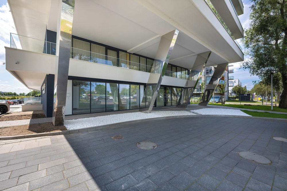 Kołobrzeg Apartment by Renters