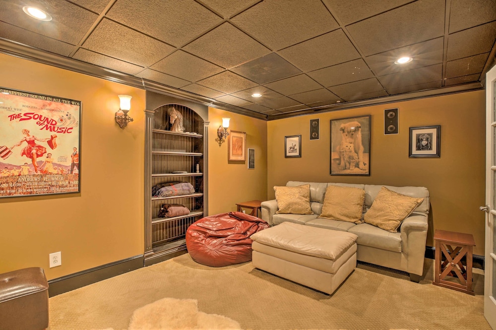 Secluded Acworth Mansion w/ Pool + Game Room!