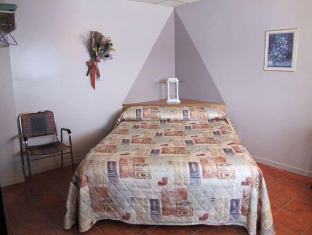 Motel Di-No view 5