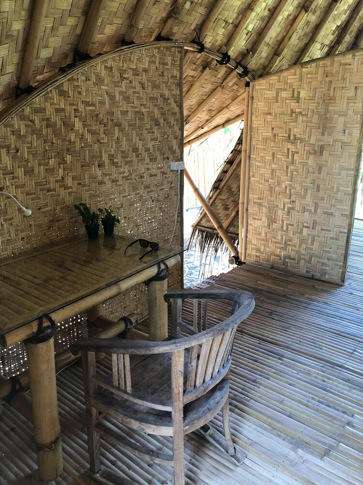 Bamboo & B - Hostel