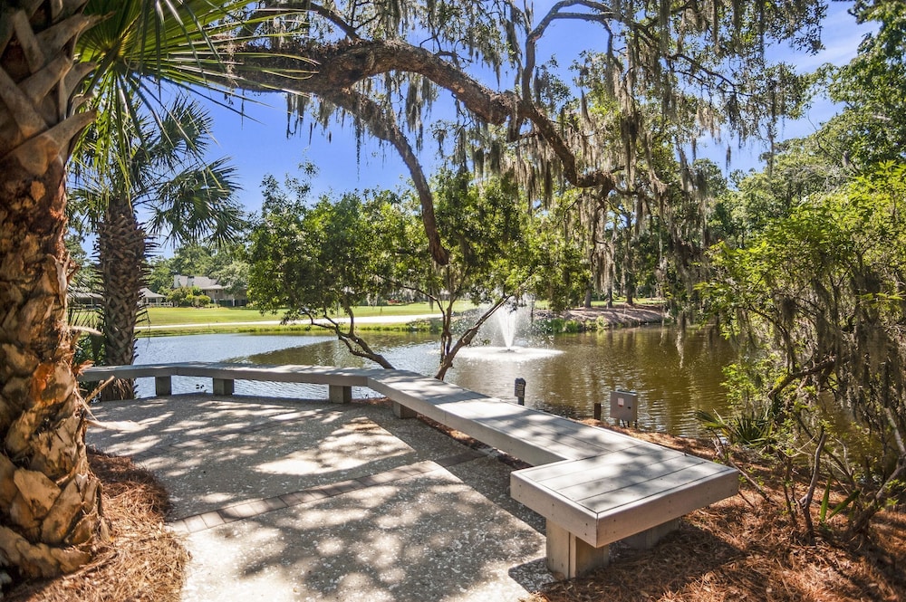 2449 Inland Harbour at The Sea Pines Resort