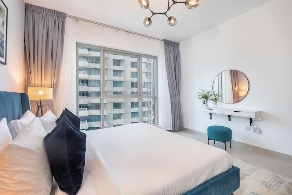 Vogue - boulevard central tower