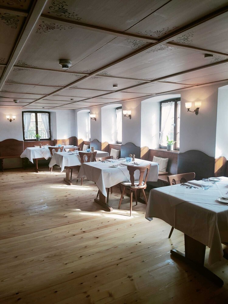 Gasthaus zum Raben