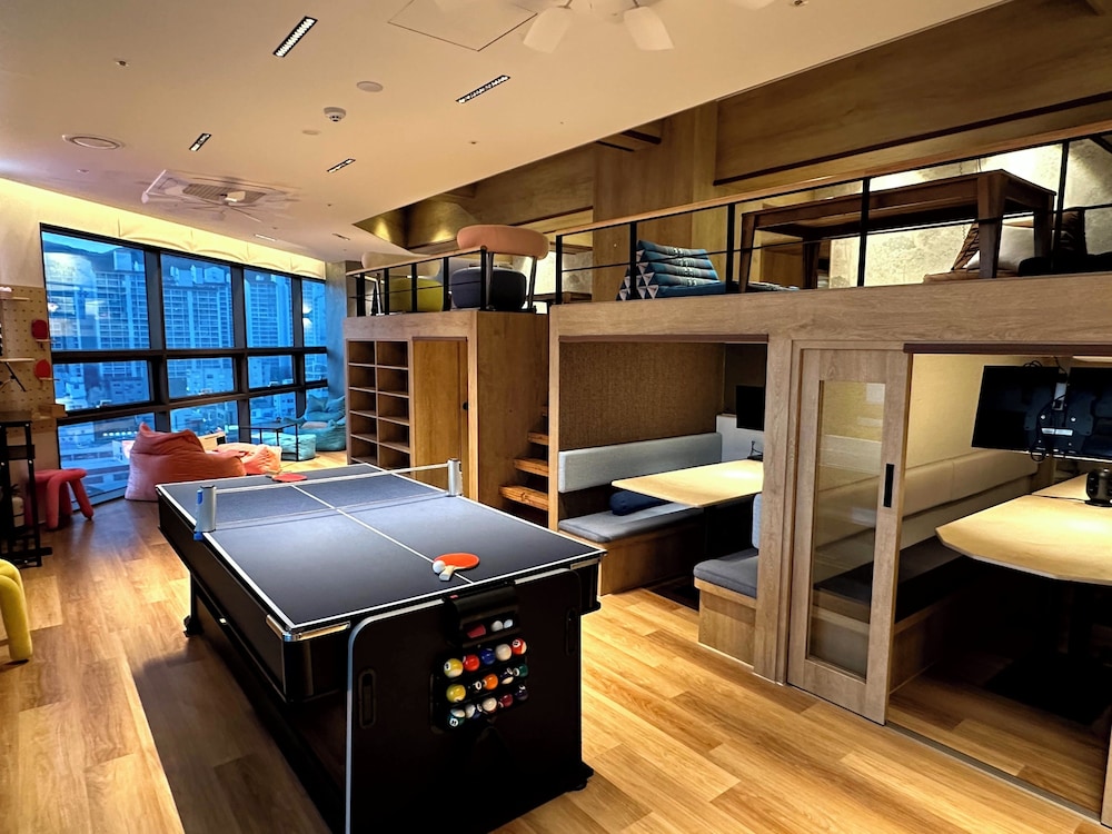 Nomad Live Hostel