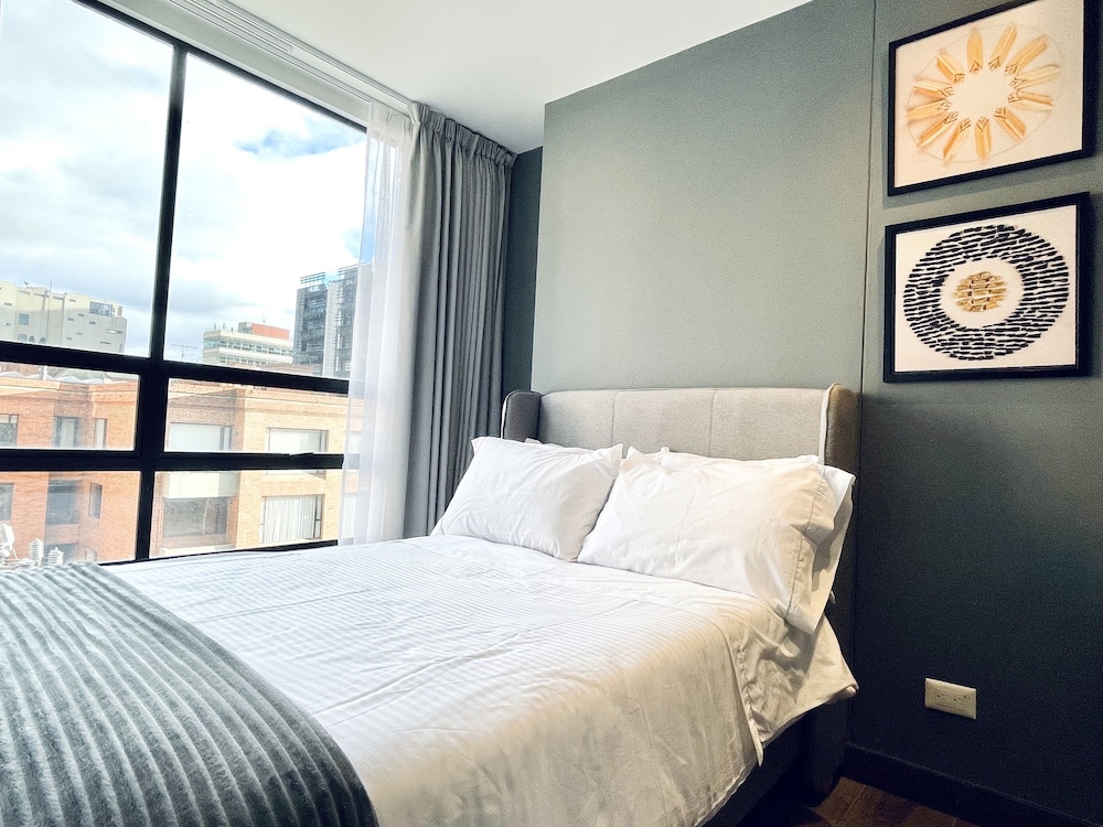 Modern 2BR Luxury Building by Wynwood-House view 5