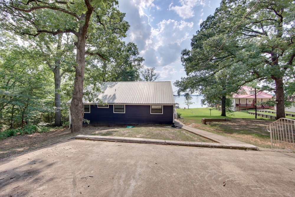 Home On Lake Bob Sandlin w/ Private Boat Dock! - Property Image 9