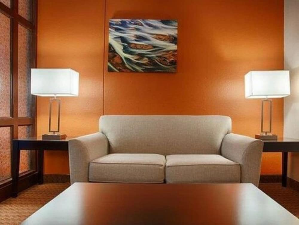 Baymont by Wyndham Lubbock