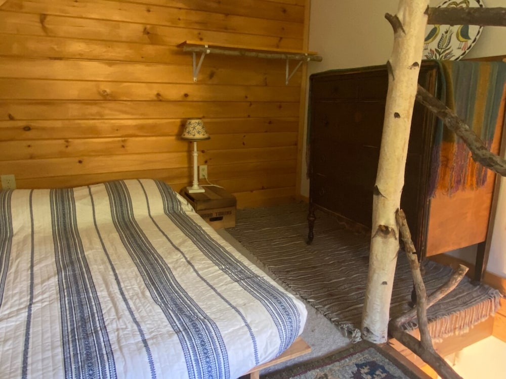 Relaxing Nature Retreat Perfect for Large Groups