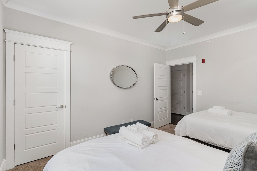 Belwood Manor-across From Parthenon-5 Min Broadway