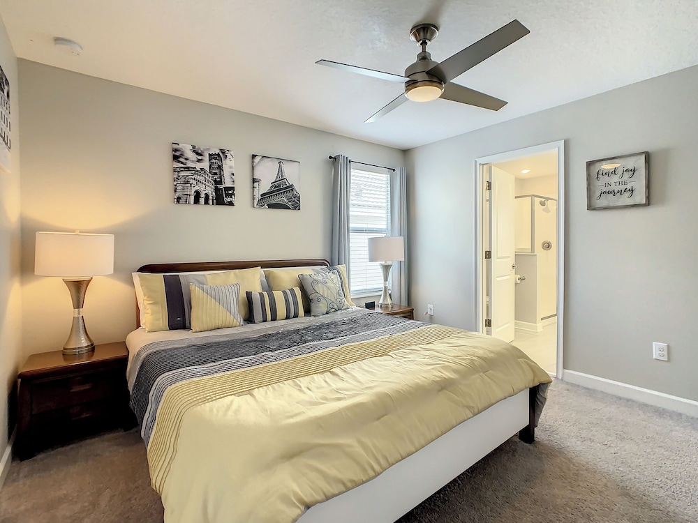 Family Villa Themed Rooms Near Disney