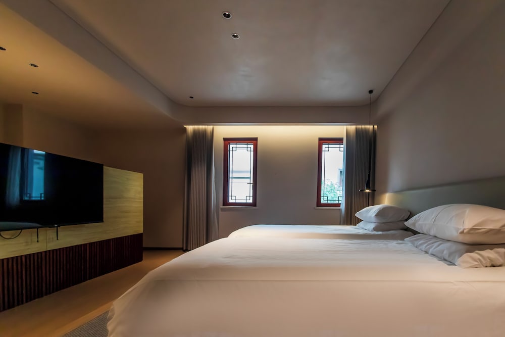 Wu Yi Creekside Homestay