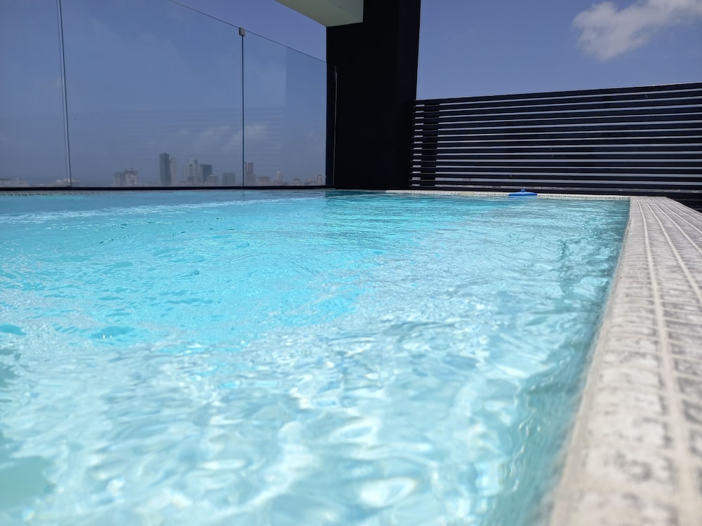 Goistay Discover Unparalleled Elegance in the Clouds A Luxury Apartment in th