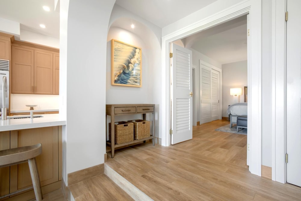 Kapalua Golf Villas 4 Free Rental Cars KBM Resorts Beautiful Remodel 4 Units, 7 Bedrooms Ml-2429
