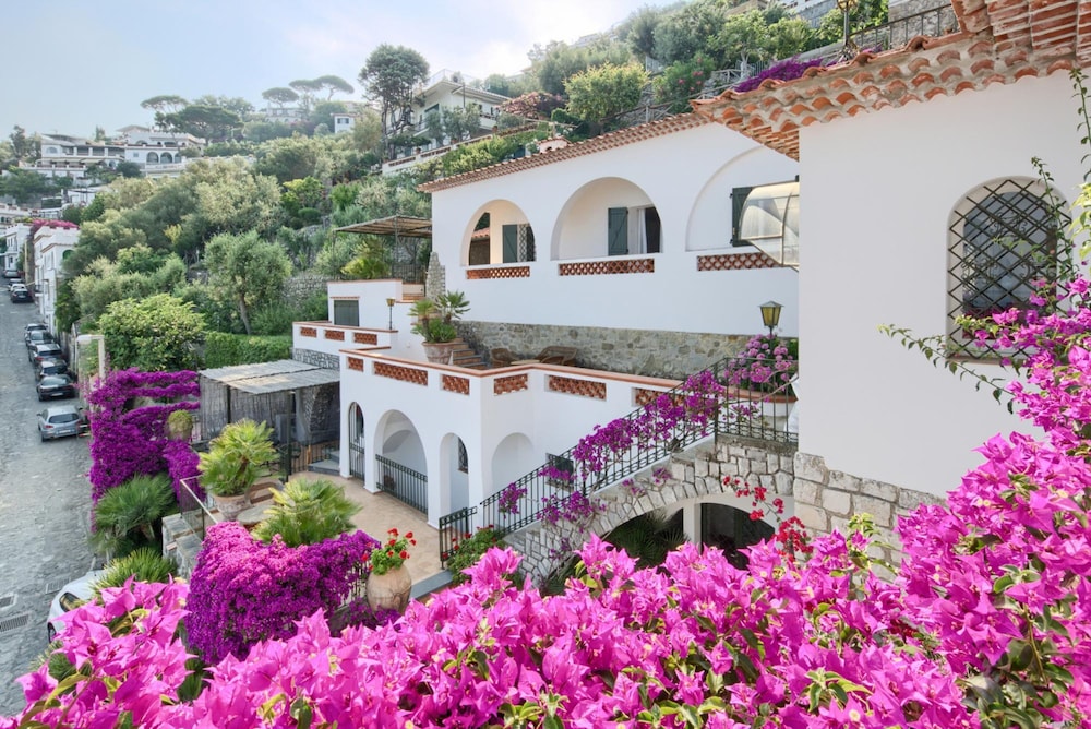 Villa Bouganville in Massa Lubrense