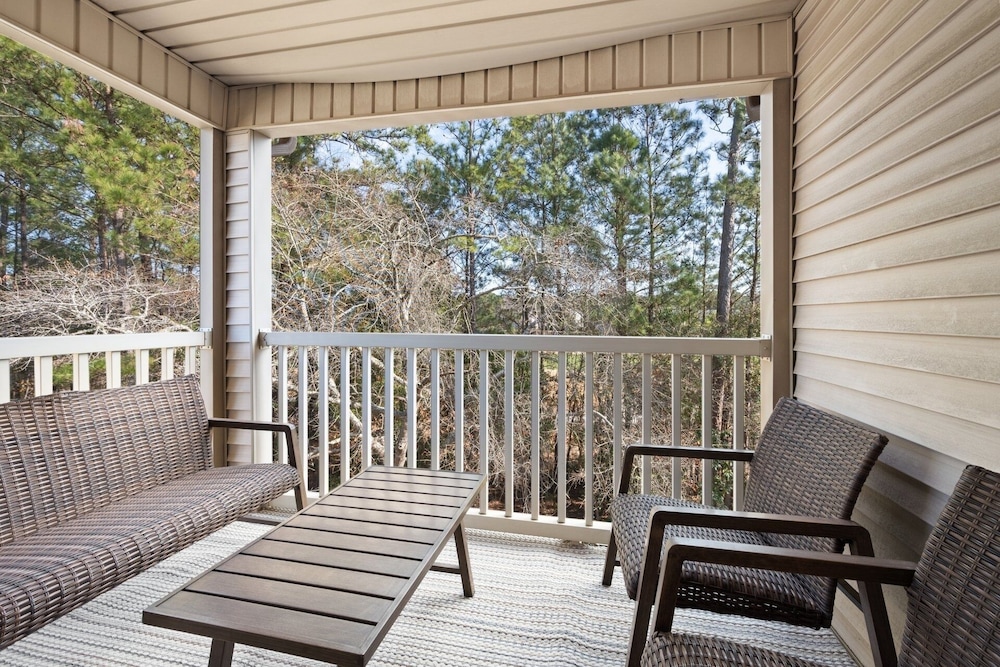 53e Bayside Birdie 2 Bedroom Condo