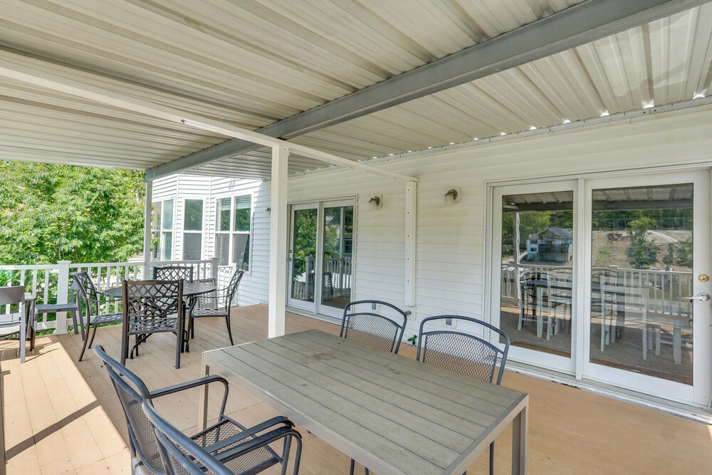 Waterfront Lake of the Ozarks Retreat w/ Deck