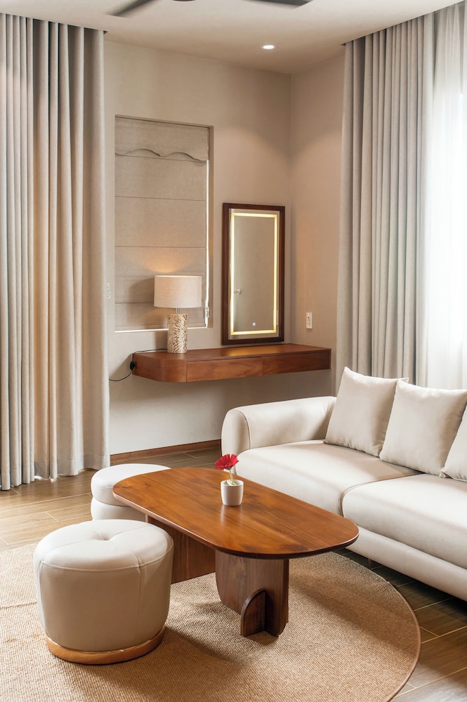 JULIE's HOUSE - LUXURY APARTMENT - HUE