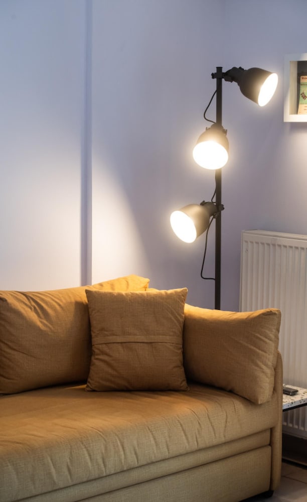 Drakatos Apartment 1B X