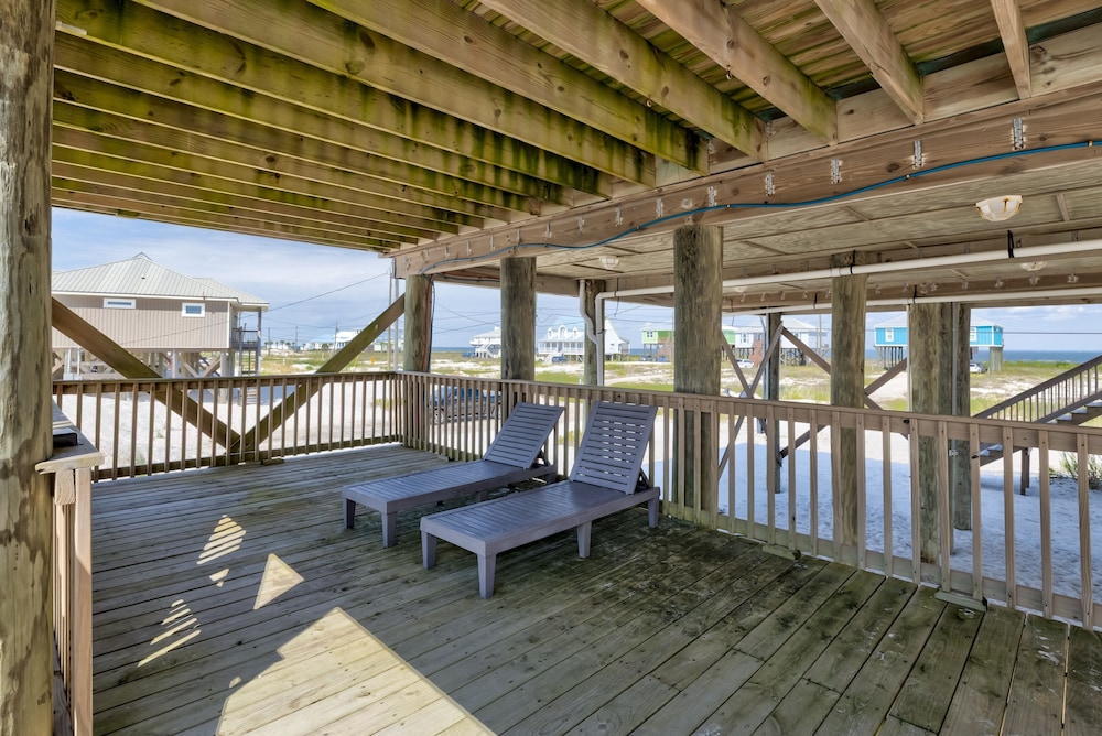 Sea La Vie - 106 Velasco Ct 4 Bedroom Home