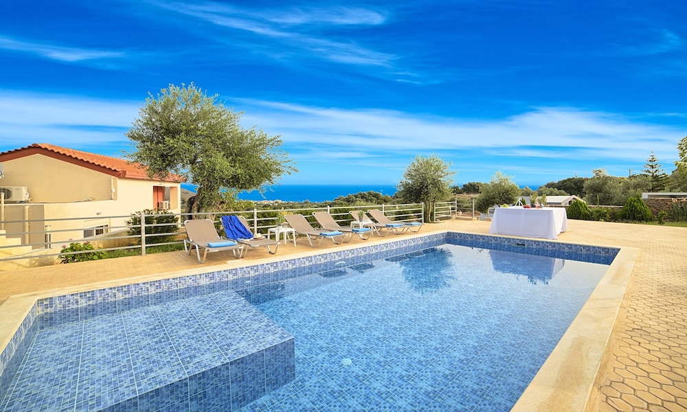Aqua Blue Villas with Heated Pool