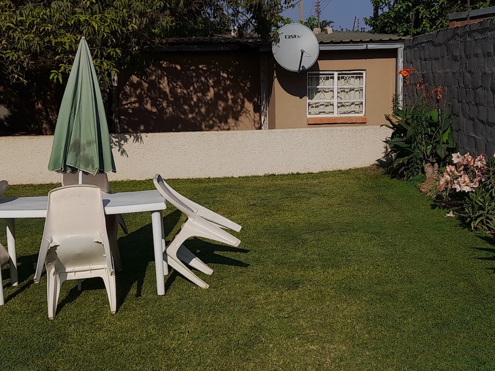 Lusaka Furnished Self Catering Apartment view 4