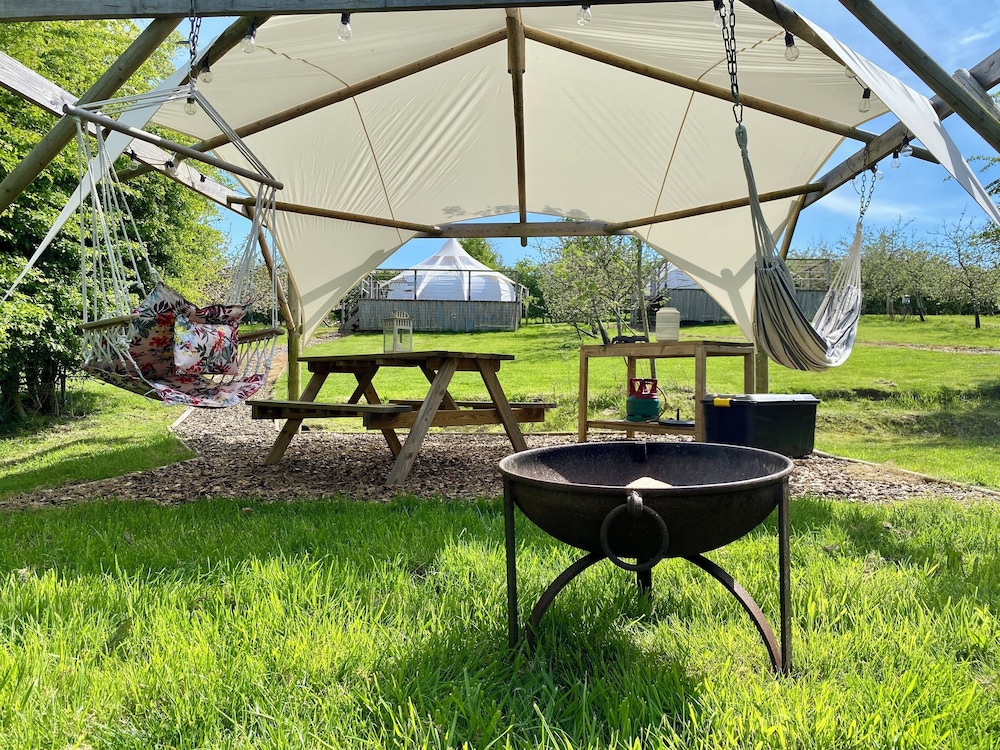 Stargazer Tent 1