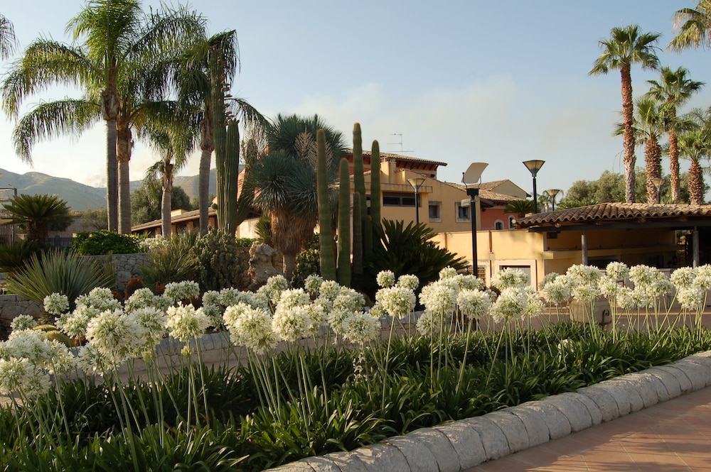 Nuovo Castello Crisilio photo 1