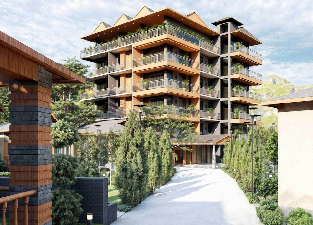 Sunday Hotel Dharamshala