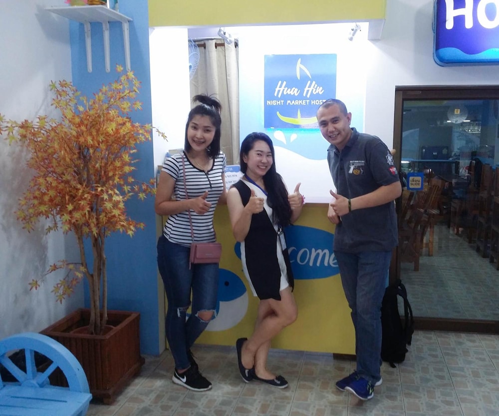 Hua Hin Night Market Hostel