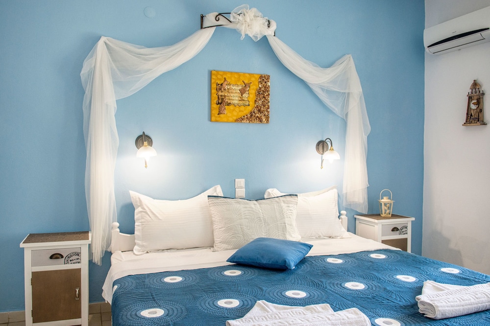 Aelia Skiathos view 5