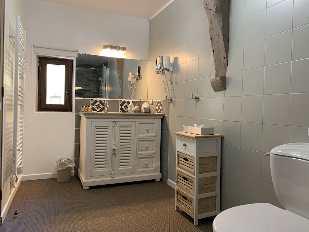 Le Noyer Residence - Property Image 27