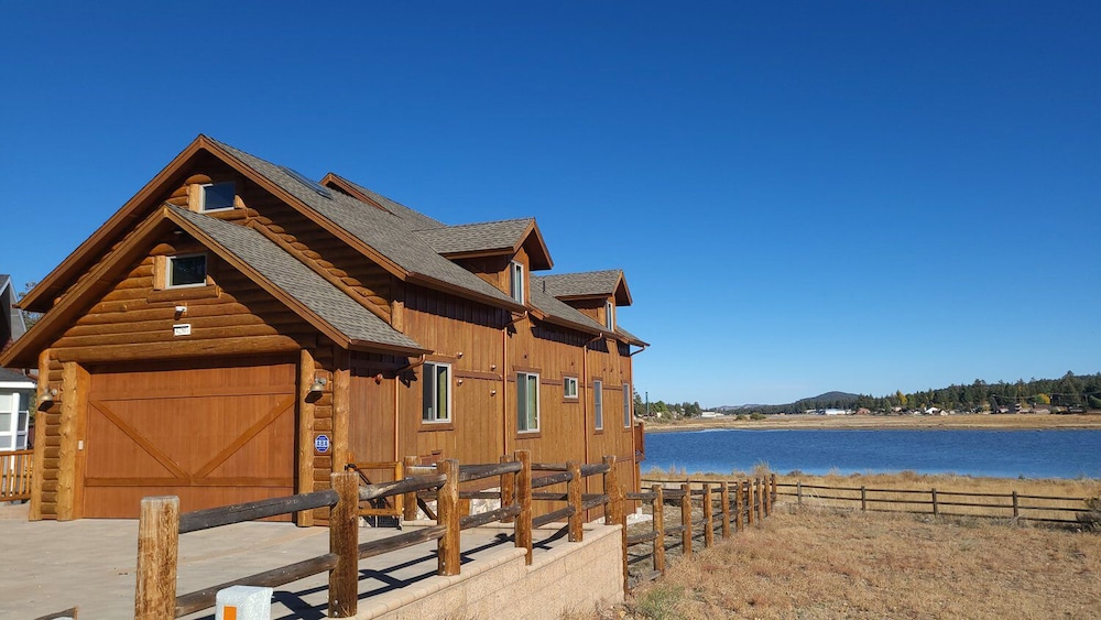Coyote Flat view 4