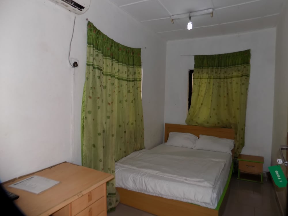 Royal Green Guest House