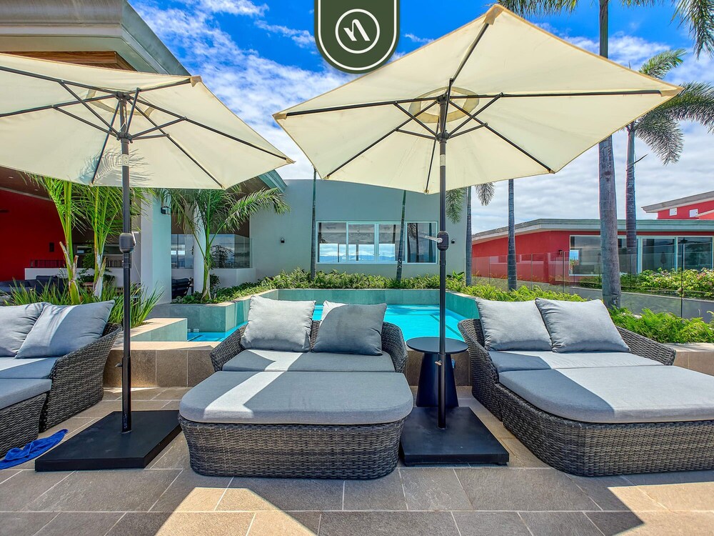 2BR Penthouse in Nuevo Vallarta - Terrace - Pool