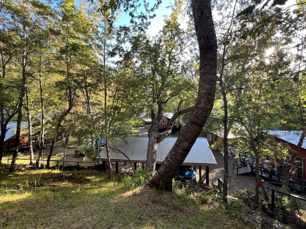 Pangui Lodge