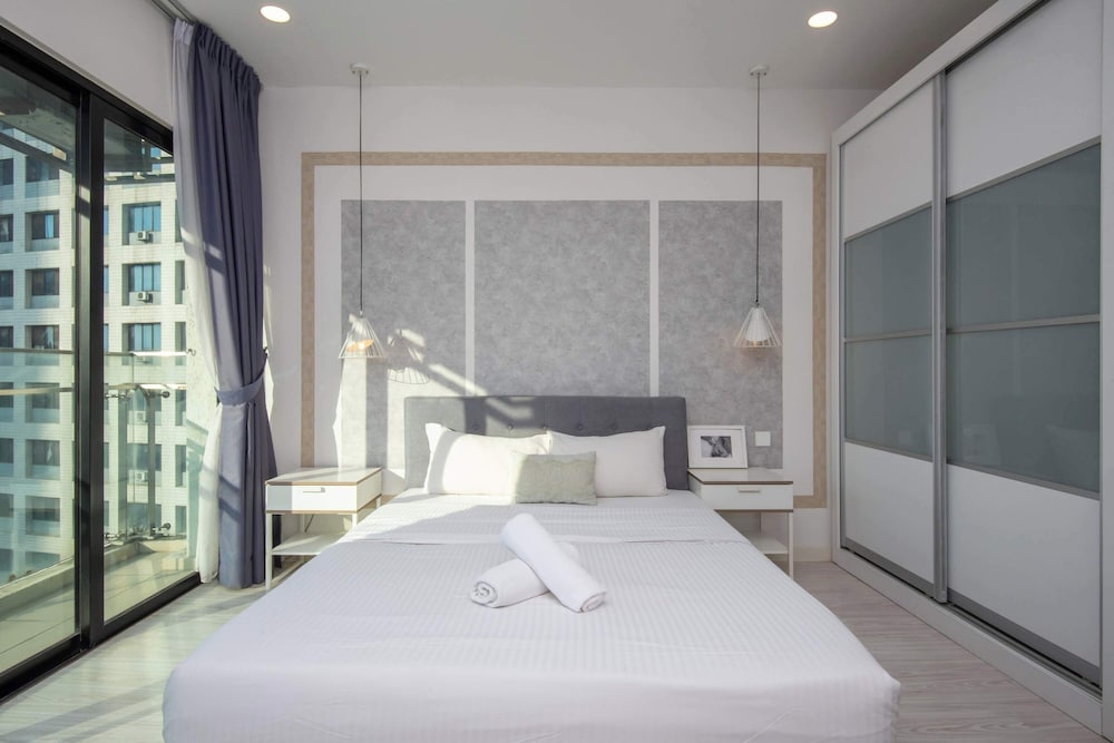 Spacious 2BR Suasana, Near CIQ JB Sentral