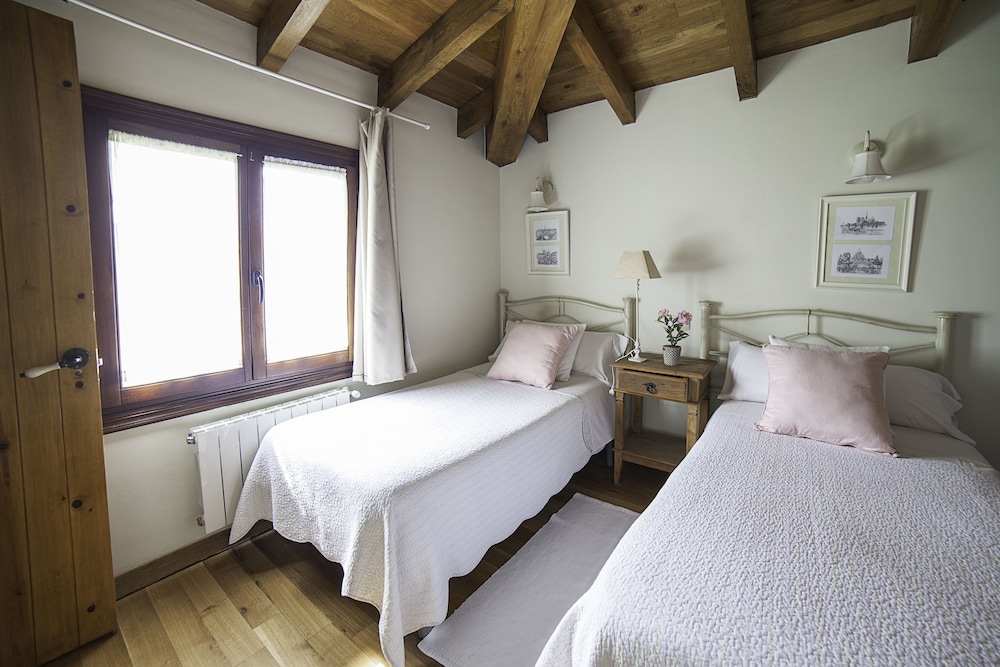 Casa Rural Andrin La Torre 4. view 4