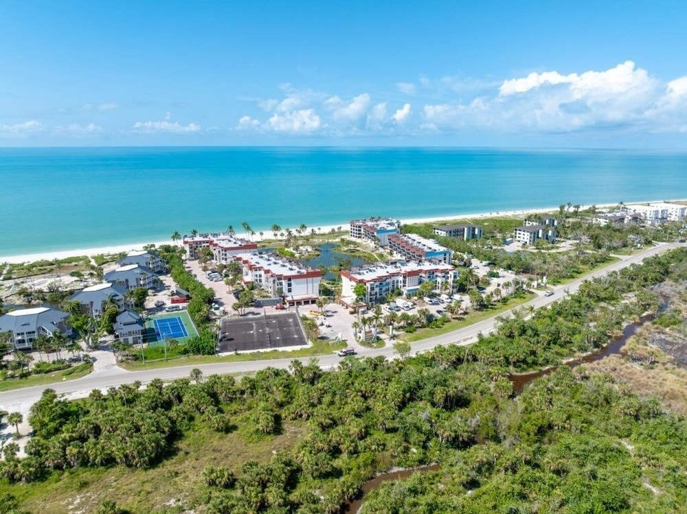 Pointe Santo A44 3 Bedroom Condo