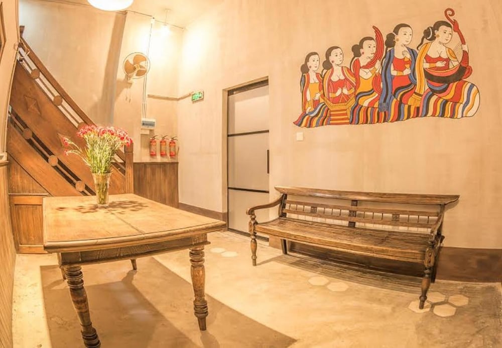Shwe Yo Vintage Hostel
