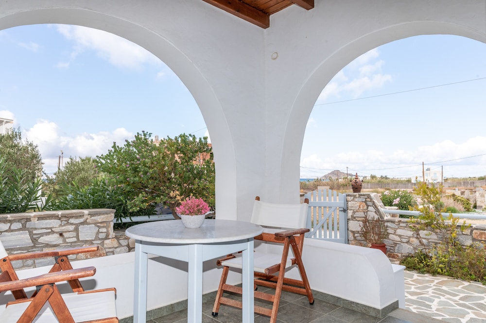 Depis Village Kastraki Naxos view 4