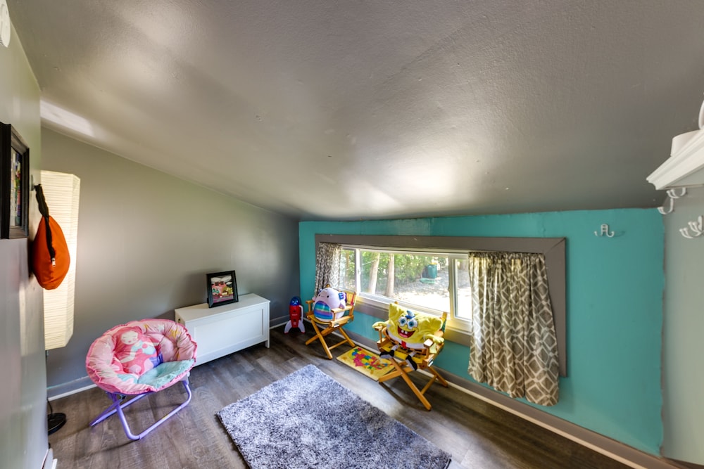 Waterfront Fox Lake Vacation Rental w/ Fire Pit! - Property Image 1