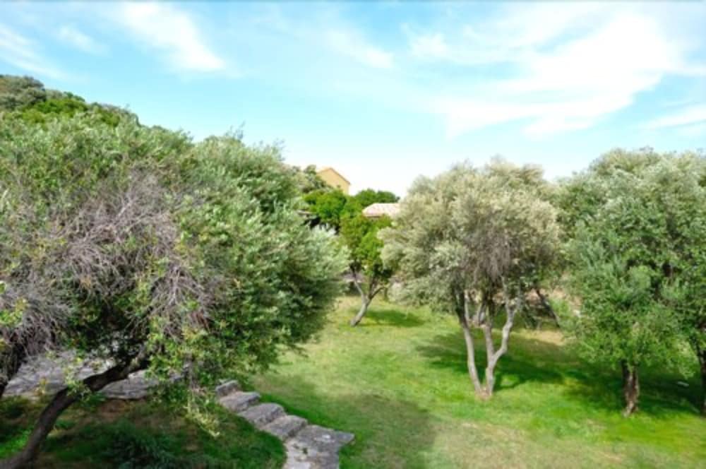 Hôtel Maora Village