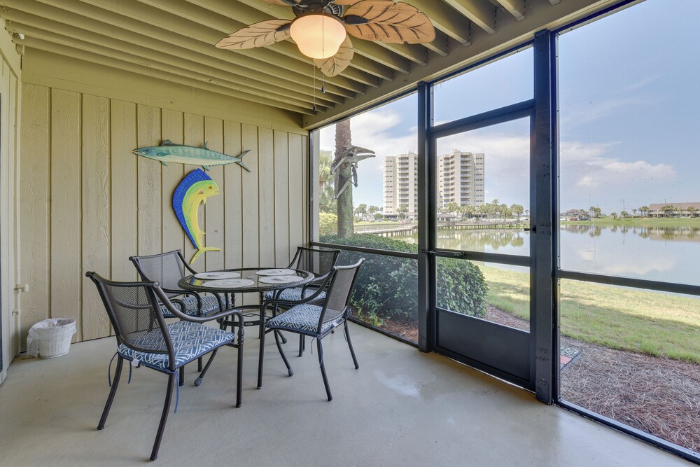 Chic Miramar Beach Condo With Pool Access! view 5