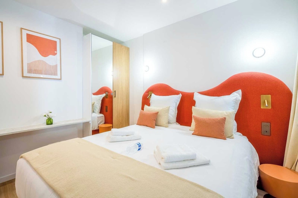 Cosy 2bdr Flat - Hyper Centre St Tropez view 3