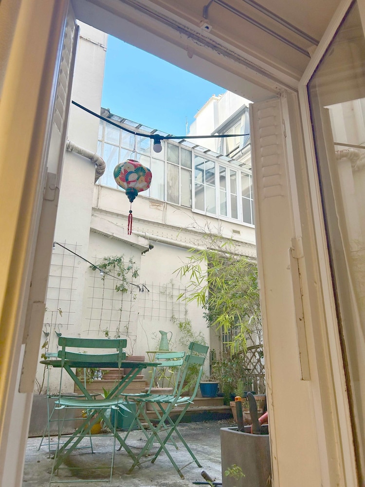 Carreau du Temple Marais Citycosy