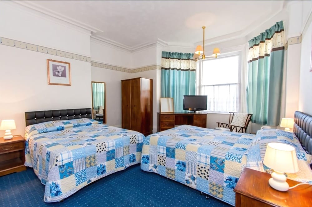 Folkestone Vacations - The Carlton Hotel - Property Image 4