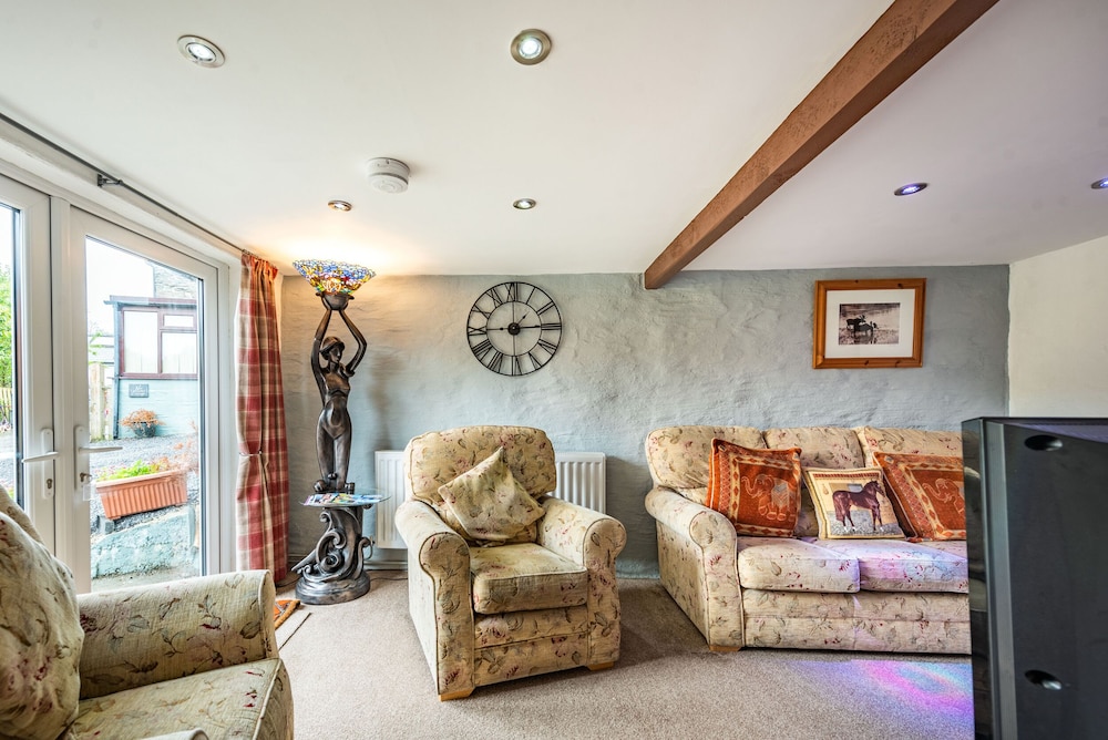 Pendre Cottage