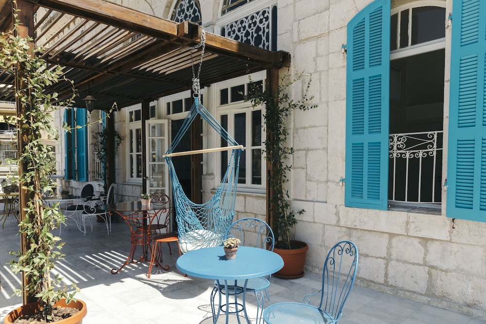 Beit El Bahr
